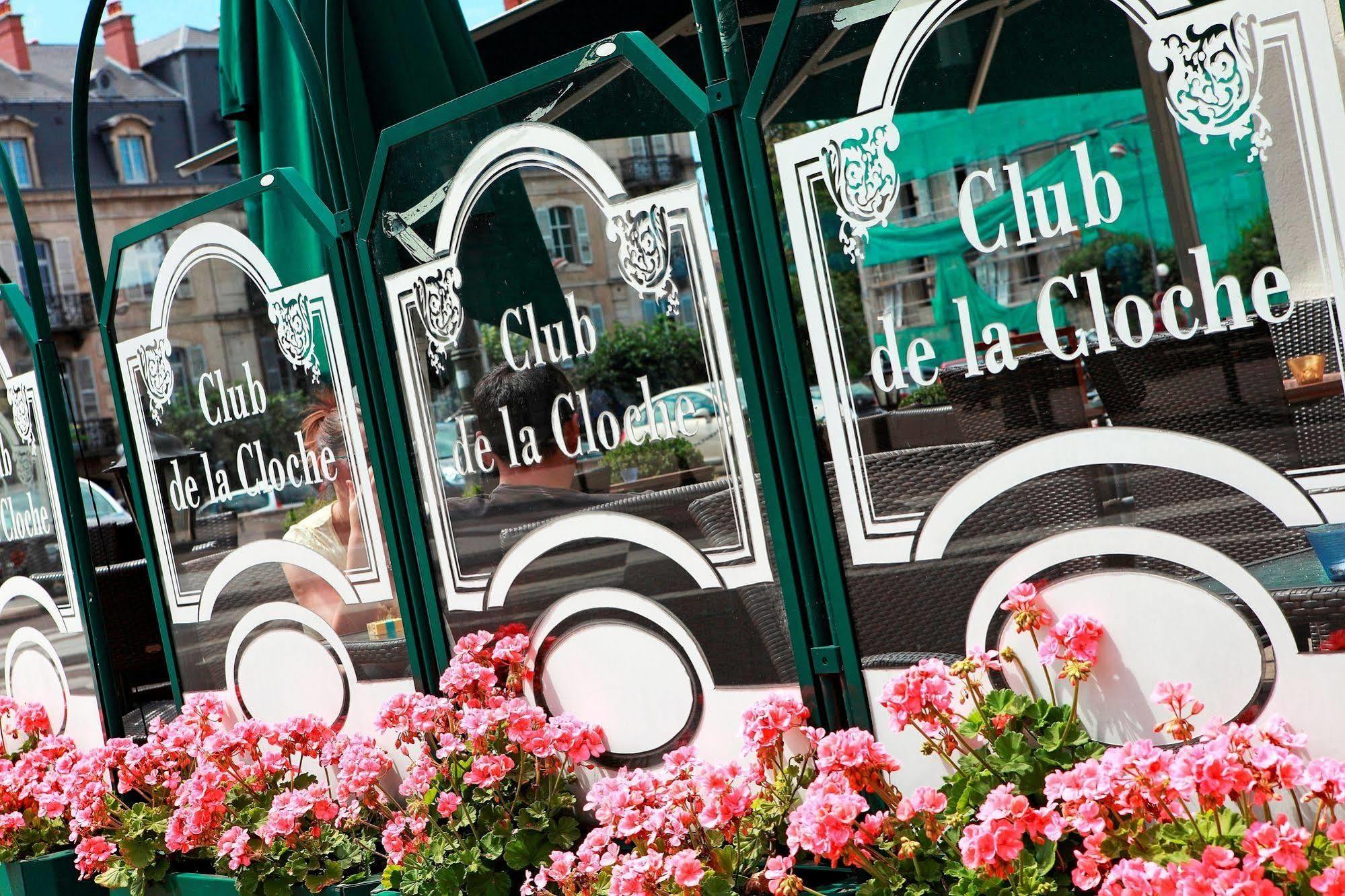 Hotel De La Cloche 돌 외부 사진